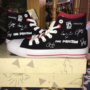 one direction converse